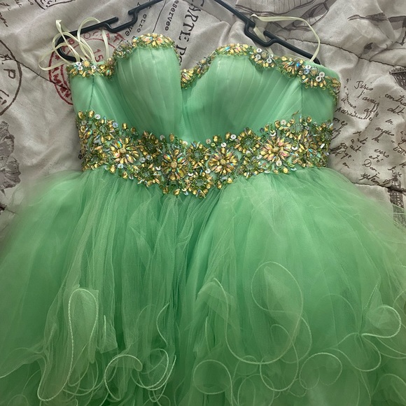 Short Prom Dress - Picture 1 of 1